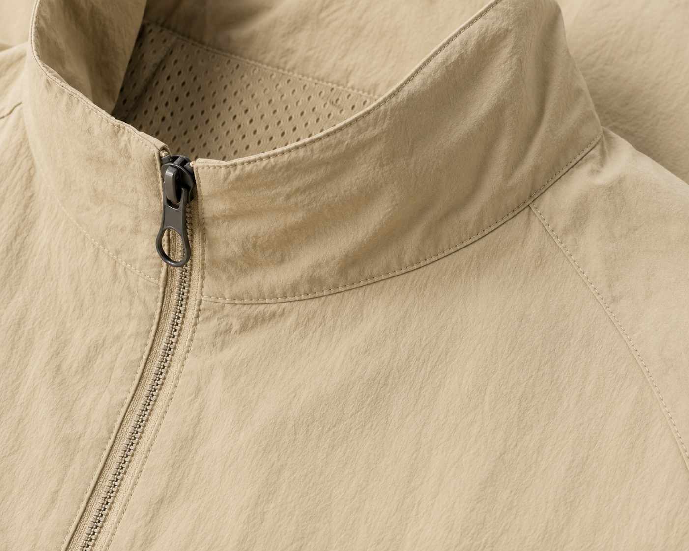 Men's Lightweight Windbreaker Jacket with Zip Front