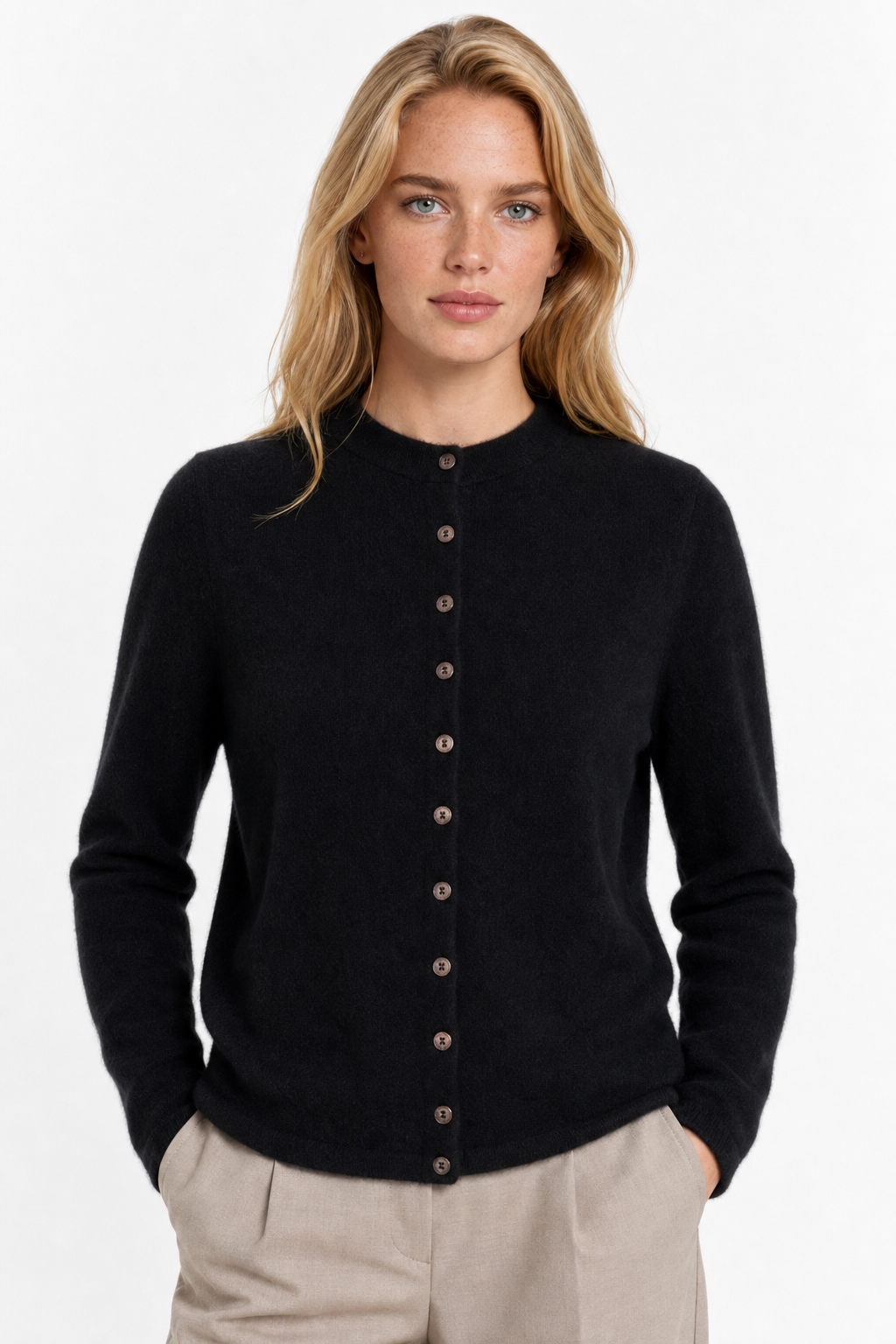 Women's Merino Wool Button-Up Knit Cardigan – Black